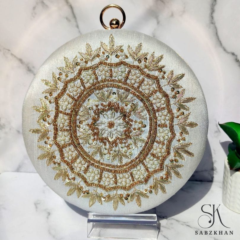 ANJUMAN-BANU CLUTCH - Image 3