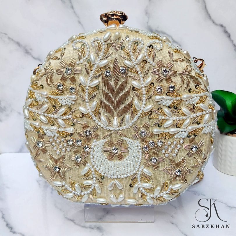 GULSHAN ARA CLUTCH - Image 5