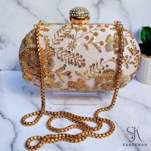 HOORIYA-BANU CLUTCH (SOFT BABY PURPLE)