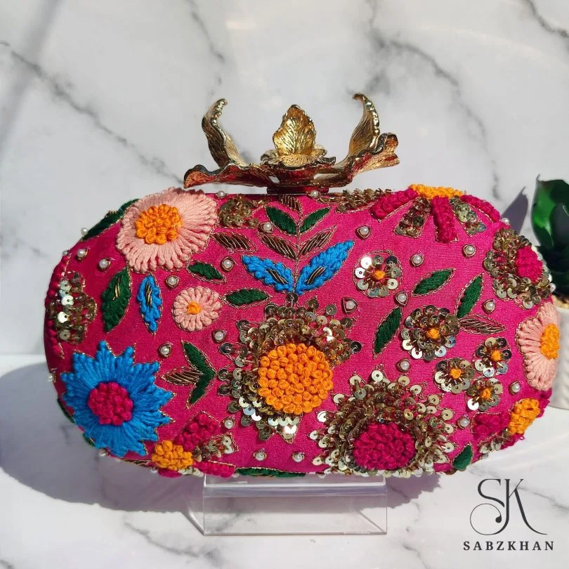 MAH-BANU CLUTCH - Image 4