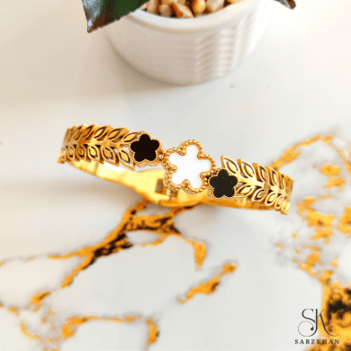 AMIRA RADIANCE BANGLE