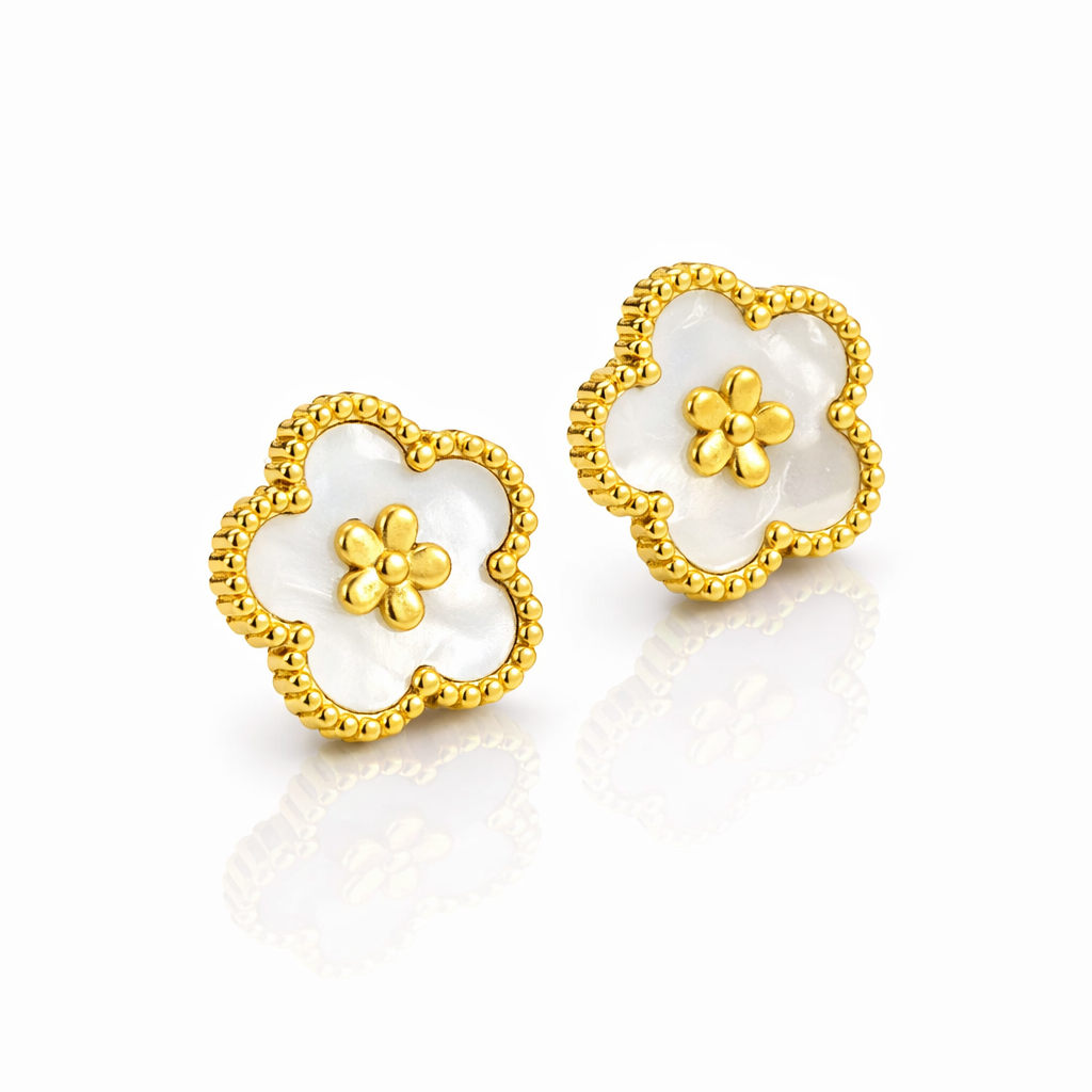 WHITE CLOVER STUDS